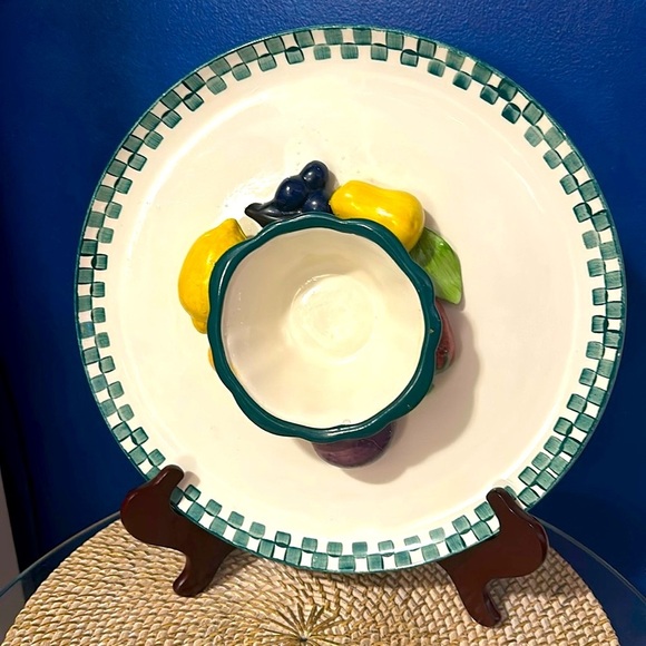 Vintage 1970s Cali Signed Hand-Painted Ceramic 3D Fruit Serving Plate - Picture 2 of 8